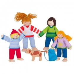 GOKI Rodzinka na wakacjach - drewniane lalki do domku-85307
